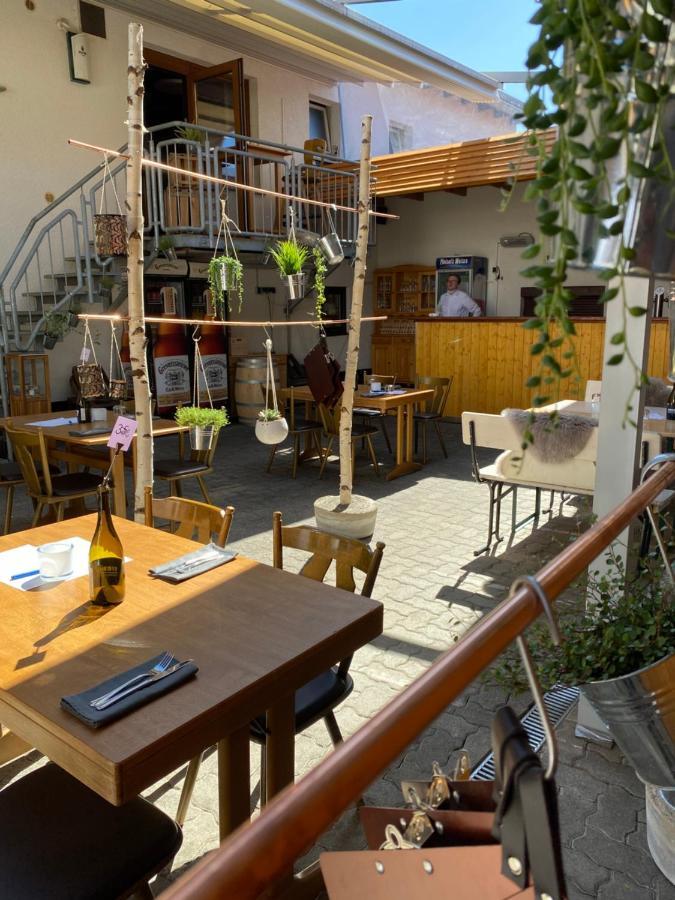 Hotel-Gasthaus-Kraft Schauenburg Esterno foto
