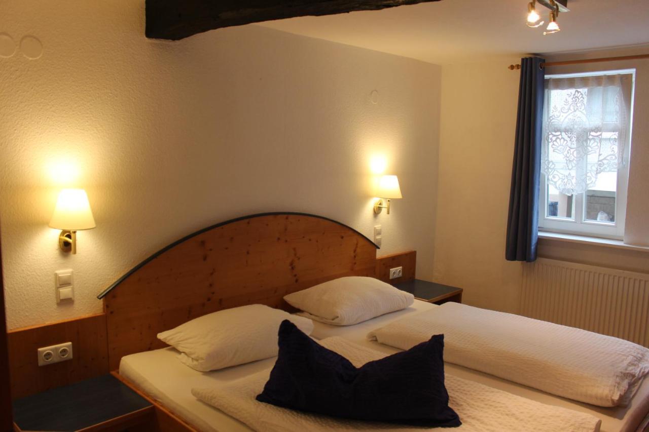 Hotel-Gasthaus-Kraft Schauenburg Esterno foto